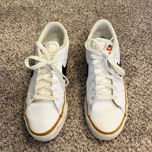 Nike Court Legacy Shoes (women size 9.5)